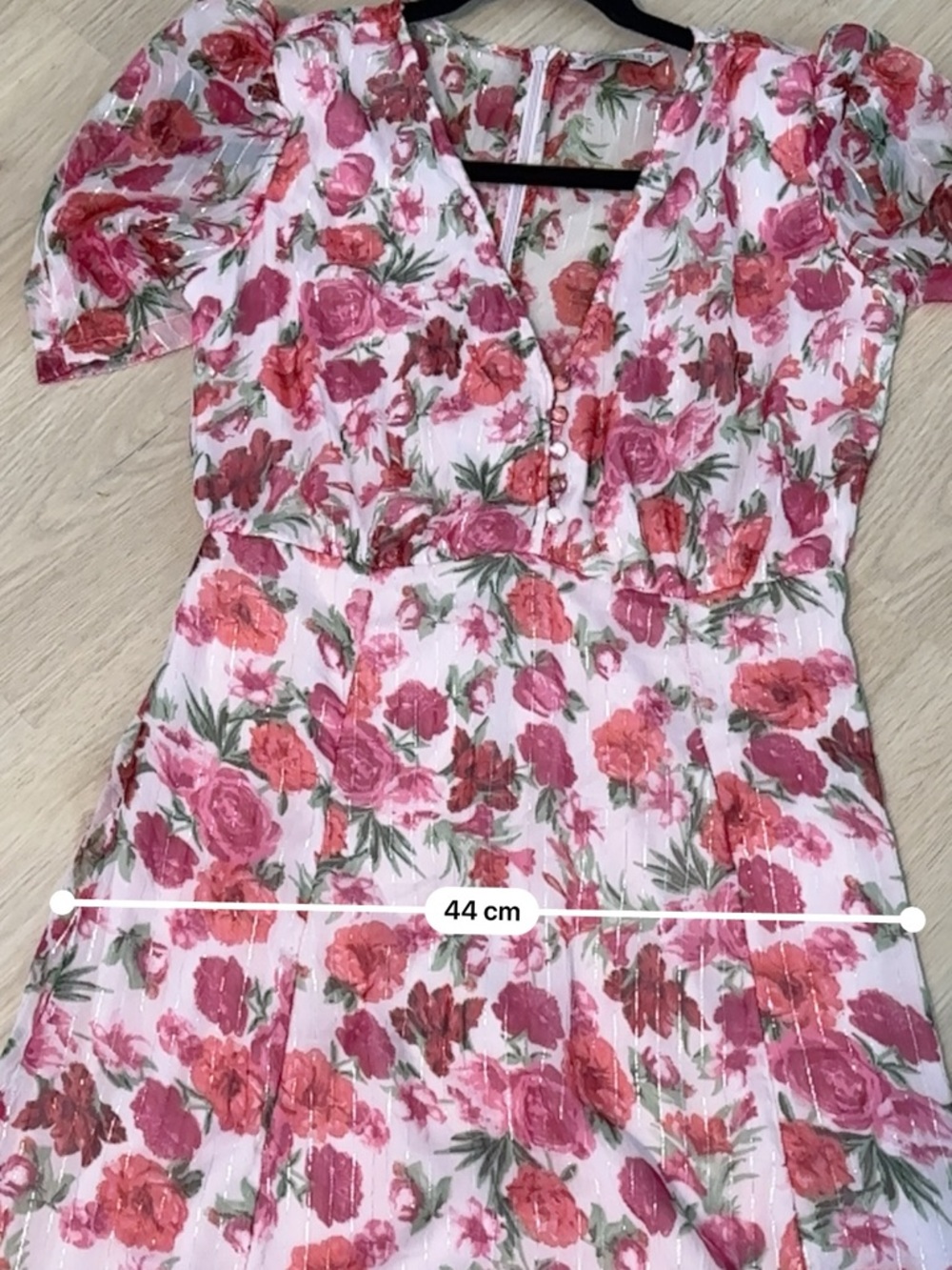 Stradivarius Pink Floral Midi Dress – Puff Sleeves Feminine Chic - Picture 13 of 14